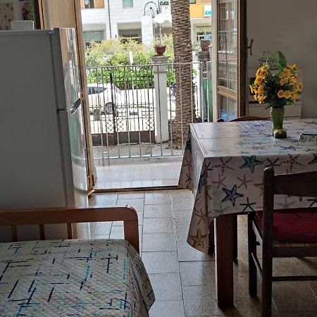 산베네데토델트론토 Nardone Al Centro 아파트 외부 사진